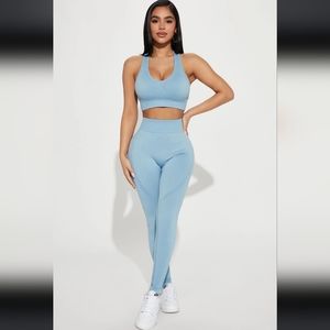 Fashion Nova workout set